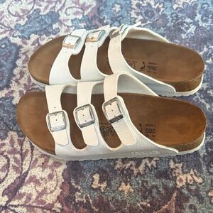 Birkenstock White Sandals